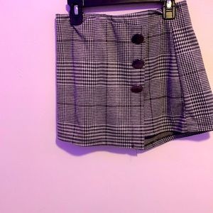 HauteMode black & white plaid skirt with a built in short